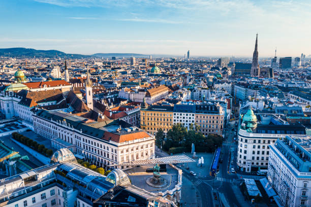 vista de viena al amanecer, austria - panoramic international landmark national landmark famous place fotografías e imágenes de stock