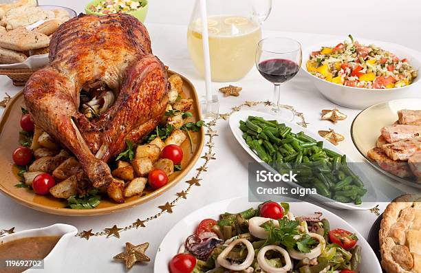 Narodzenia Obiad Tabeli - zdjęcia stockowe i więcej obrazów Indyk faszerowany - Indyk faszerowany, Bez ludzi, Białe mięso