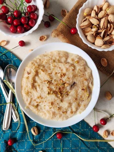 istock How about some vermicelli porridge! 1197075321