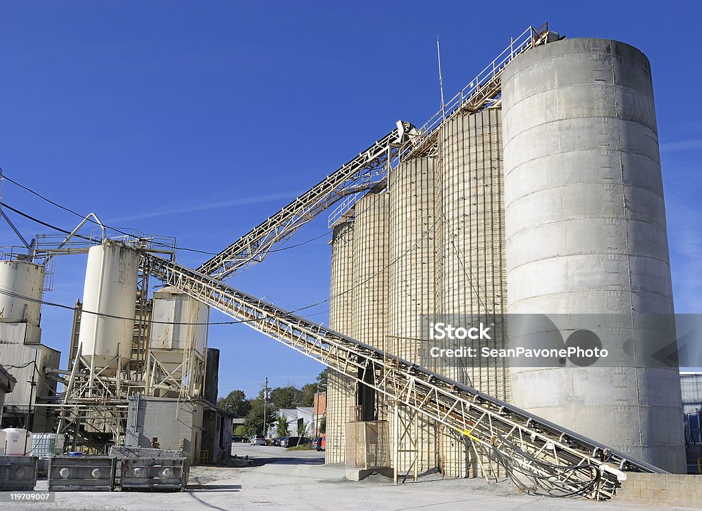 Planta de cemento - Foto de stock de Cemento libre de derechos