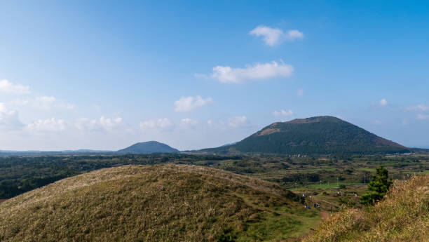 istock Jeju, Yongnun-i Oreum Scenery 1197098709