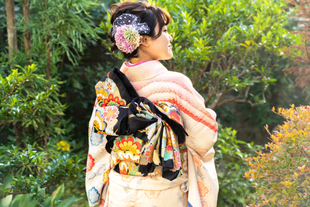 istock A woman wearing a kimono 1197110877