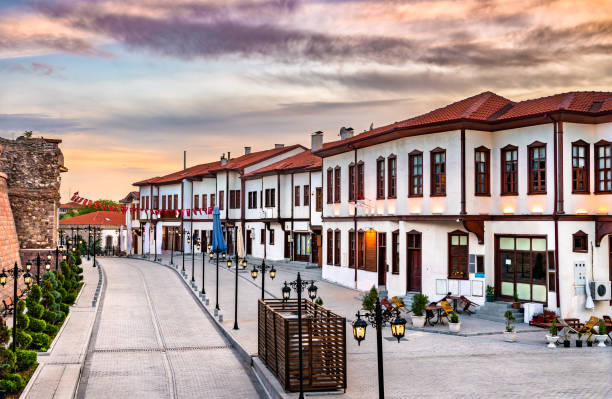 centro storico di ankara, la capitale della turchia - ankara foto e immagini stock