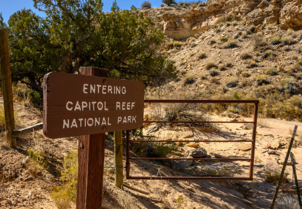 istock Entering Capitol Reef Sign and Gate 1197175338