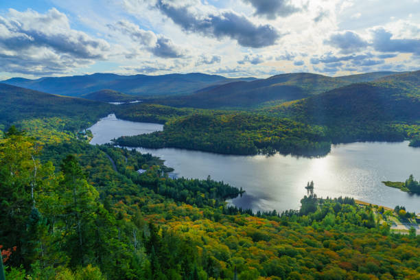 istock La Roche observation point, in Mont Tremblant National Park 1197191033