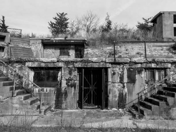 istock Abandoned Fort Hancock coastal Army miliatary artillery base 1197194548