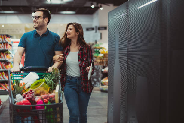 istock Grocery Shopping 1197196744
