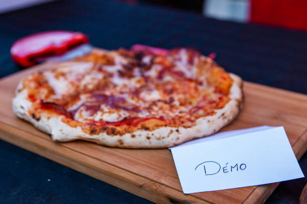 istock Fresh demonstration pizza at the market 1197217892