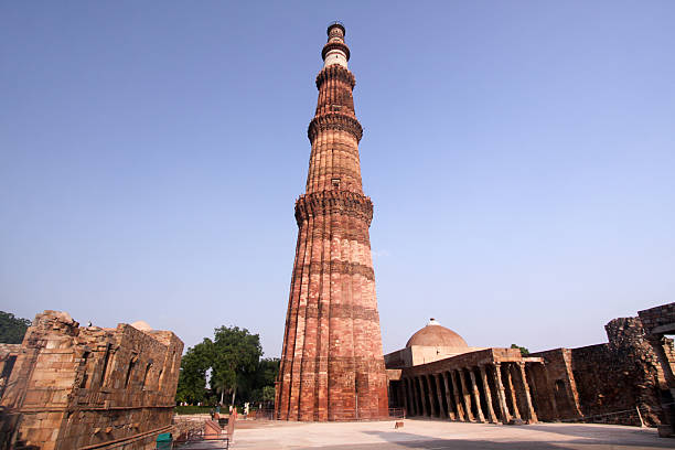 istock Qutb Minar in Delhi, India 119722991