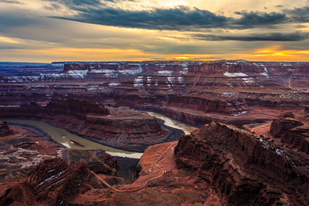 istock Sunset at Dead Horse Point State Park 1197230393
