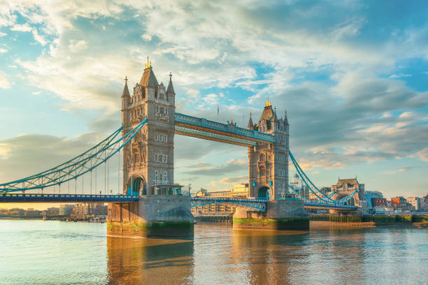 istock Tower Bridge in London at sunrise 1197278615