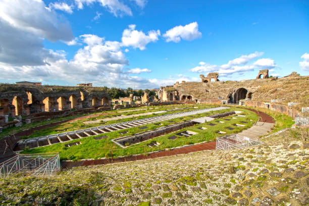 amphitheatre - spartacus imagens e fotografias de stock