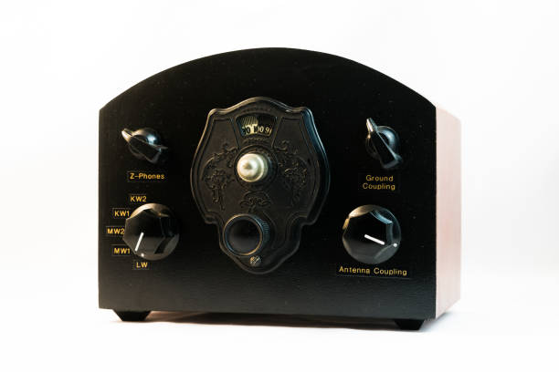 istock Homebrew crystal radio receiver 1197297180