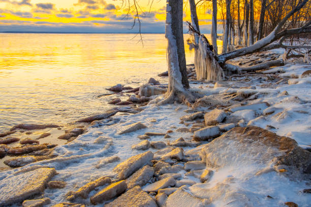 istock Wisconsin's shoreline in Winter, ice sculptures made by nature 1197302955