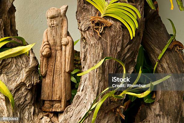 Hölzernestatue Stockfoto und mehr Bilder von Alt - Alt, Ast - Pflanzenbestandteil, Baum