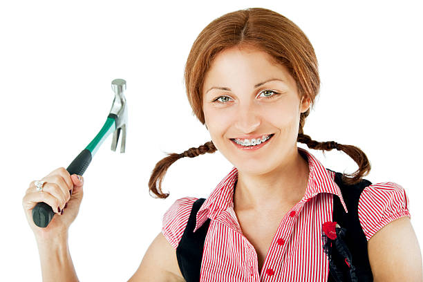 istock Woman braids hammer braces 119731615