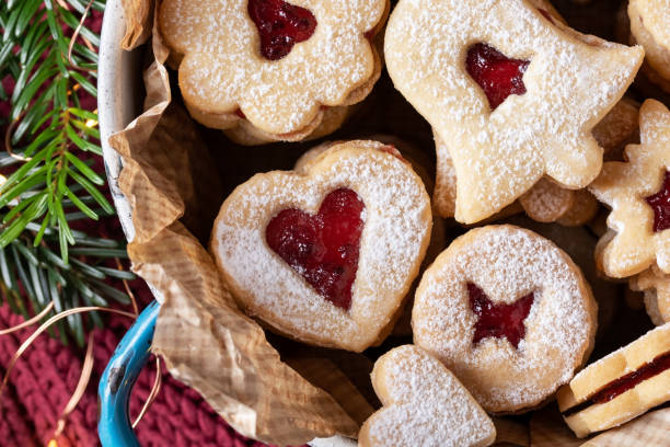 istock Traditional Linzer Christmas cookies filled with marmalade 1197340817
