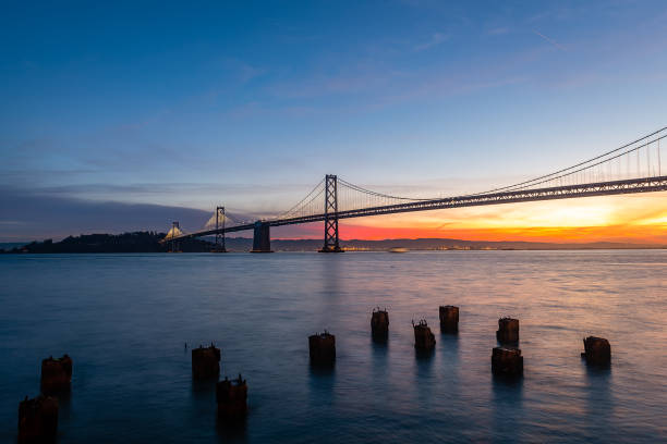 istock Sunrise at the Embarcadero in San Francisco 1197365942