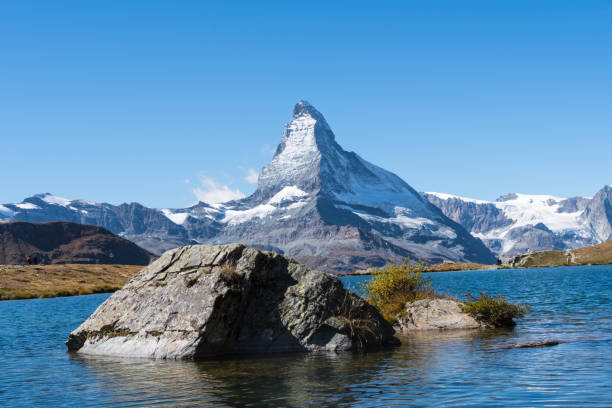 istock Zermatt 5 lakes trek and Matterhorn 4 1197389318