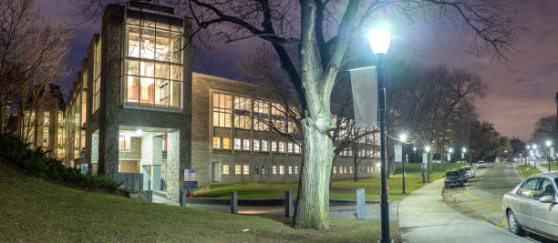 istock University of Toronto - Main Campus 1197398049