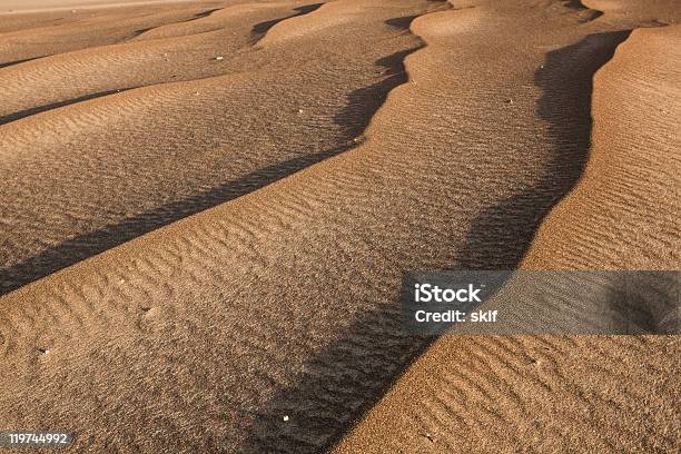 Foto de Ondas De Areia e mais fotos de stock de Amarelo - Amarelo, Areia, Curva - Forma