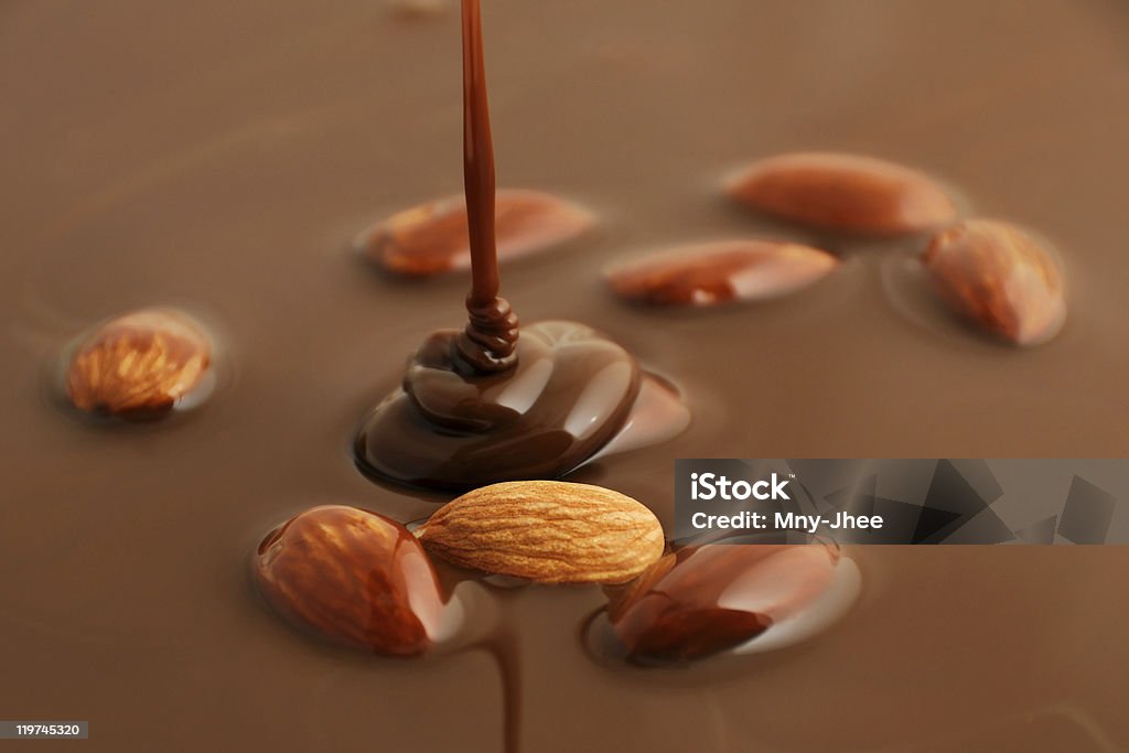 주둥이 초콜릿 - 로열티 프리 초콜릿 스톡 사진