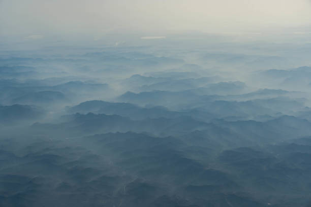 istock Mountain sea of clouds 1197476812