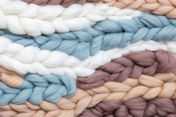 manta grande y suave - twisted yarn fotografías e imágenes de stock
