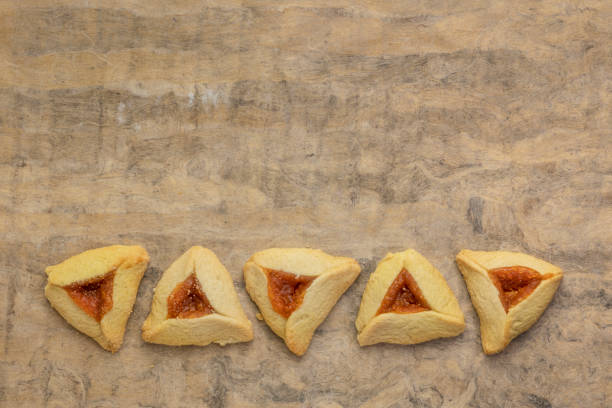 istock apricot  hamantaschen pastry banner 1197512901