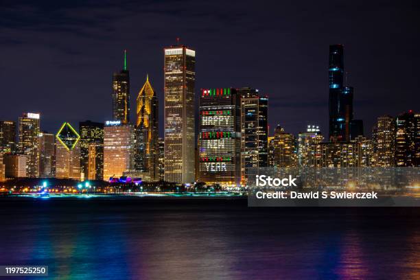 Happy New Year On Blue Cross Blue Shield Tower Stock Photo - Download Image Now - Chicago - Illinois, Billboard, Illinois