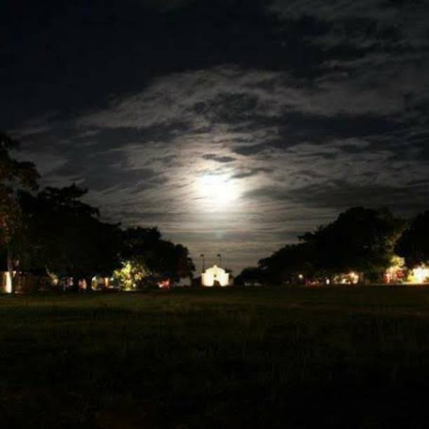 Moon seen in the square in Trancoso