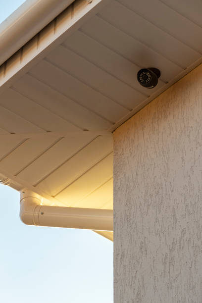 istock The gutter system of the building 1197583464