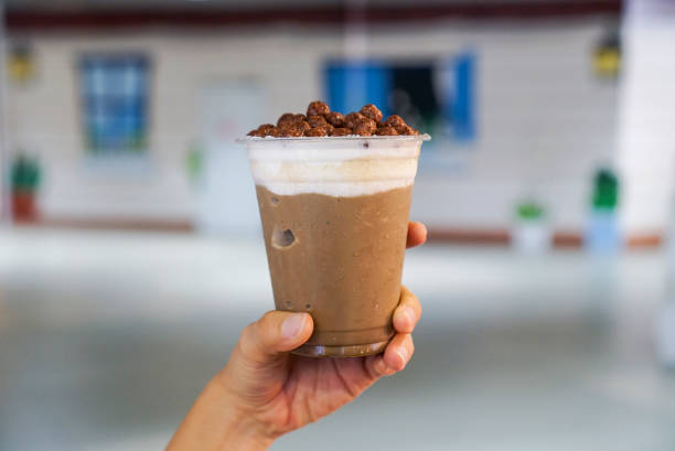 istock Houjicha Smoothie with crispy ball. 1197589808