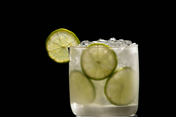 istock Brazilian Caipirinha cocktail 1197625419