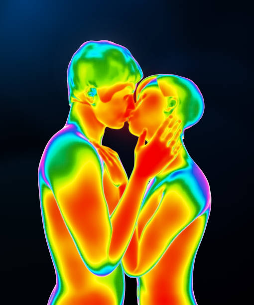 menschliche männliche und weibliche liebespaar küssen chemie. körper thermischaktivität 3d rendering-illustration. infrarot- oder thermischer effekt. wissenschaft, biologie, medizin, physiologie, liebe, sexualitätskonzepte. - sexual activity sex couple sensuality stock-fotos und bilder