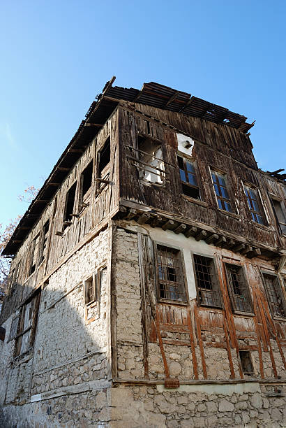 istock Abandoned Wooden House 119765815