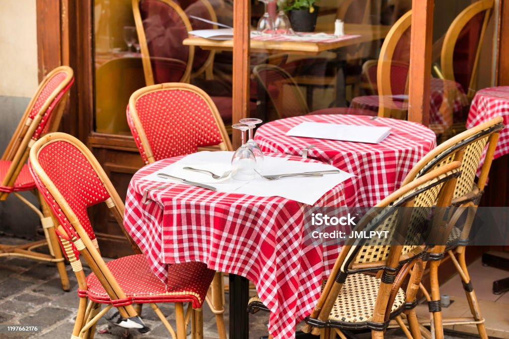 Charming Parisian sidewalk cafe Charming parisian sidewalk cafe,outdoor tables, Paris, France
Located in Butte Montmattre Bar - Drink Establishment Stock Photo