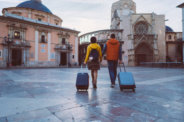 istock Couple traveling around the world 1197663268