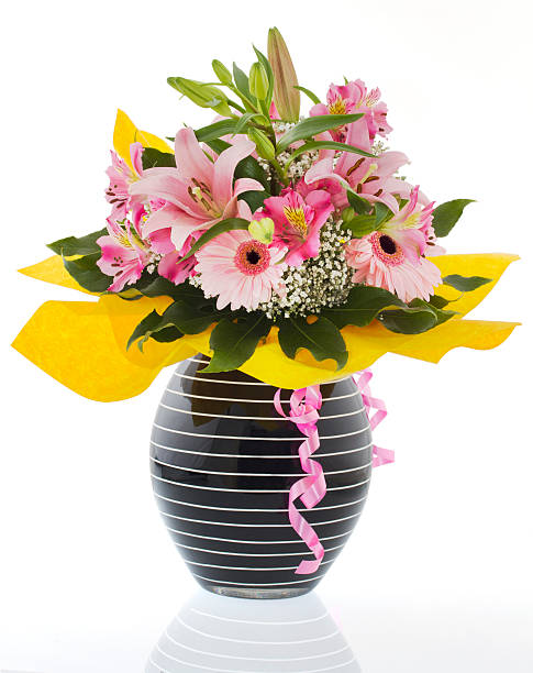 istock Bouquet of flowers 119766604