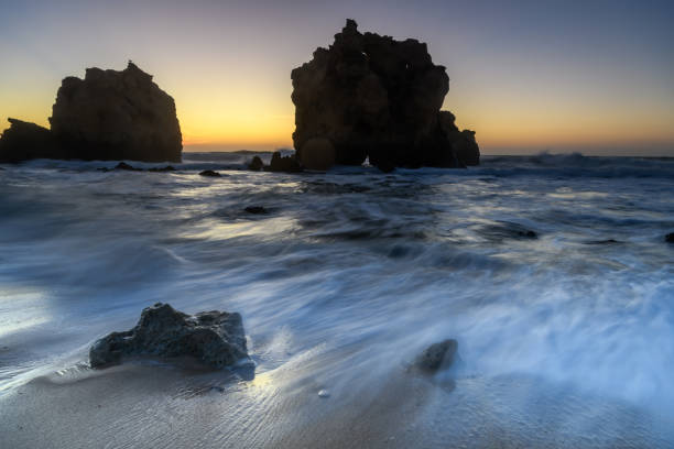 istock Sunrise over the ocean 1197673222