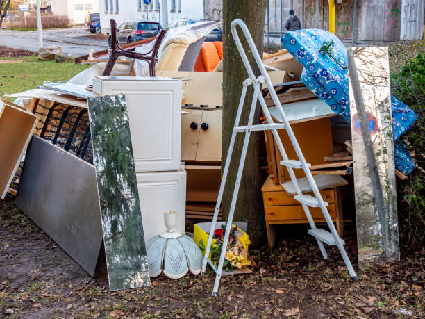 istock Time for new bulky waste collection 1197675582