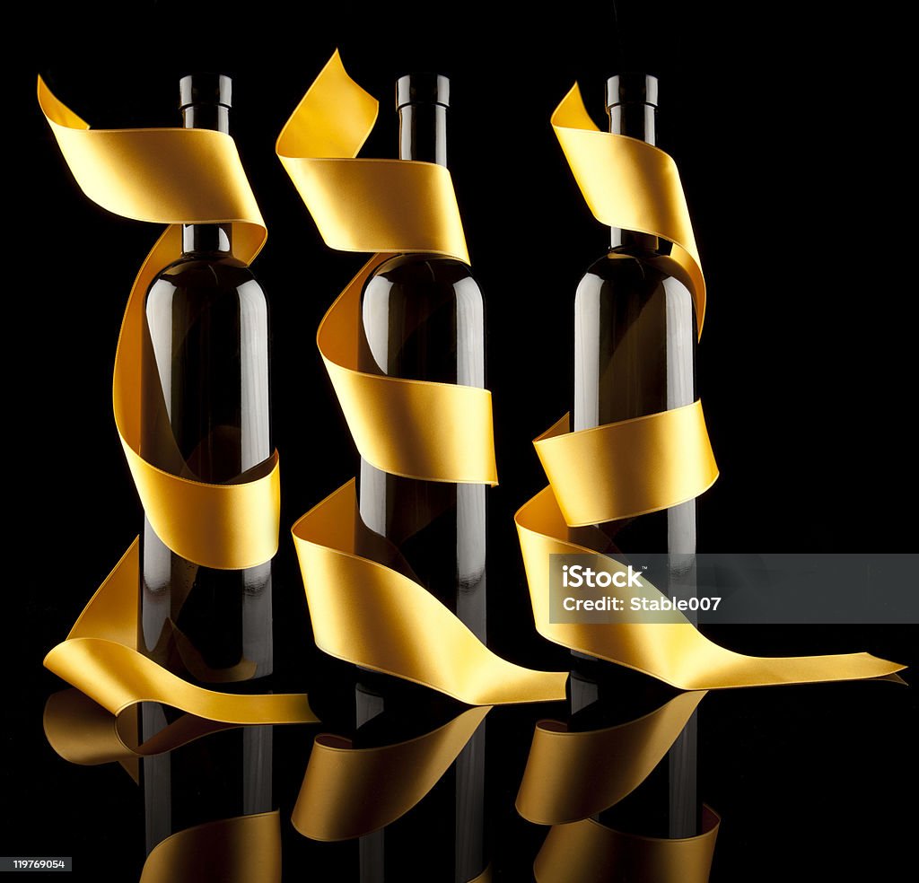Bottiglie di vino - Foto stock royalty-free di Bottiglia di vino