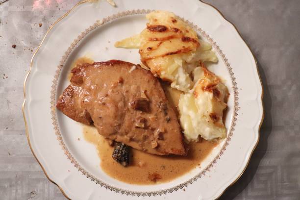 istock Roast veal with morels accompanied by gratin dauphinois 1197697922