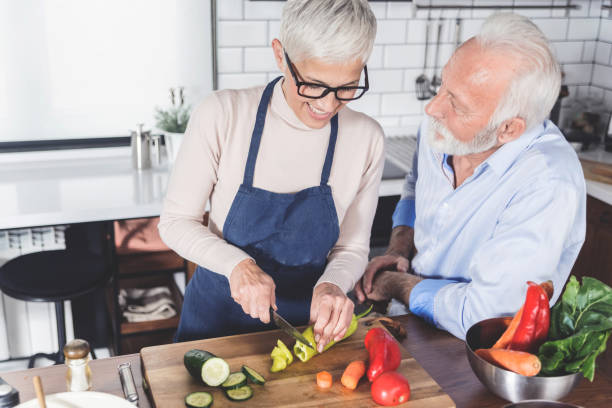 istock Senior couple in kitchen 1197703978