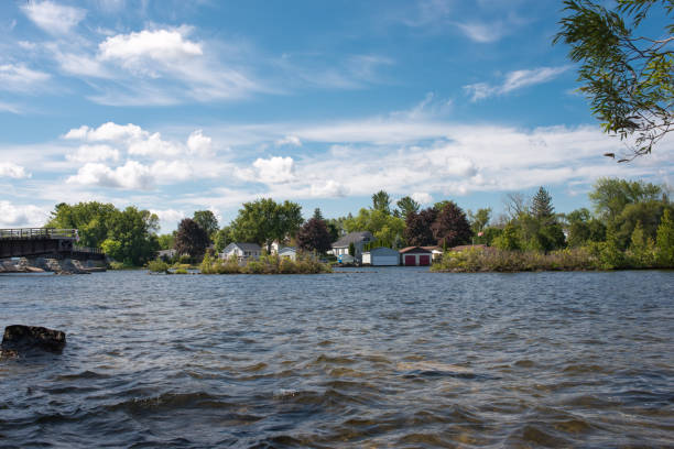 Fenelon Falls, a tourist town and part of the city of Kawartha Lakes, is situated between Sturgeon Lake and Cameron Lake.