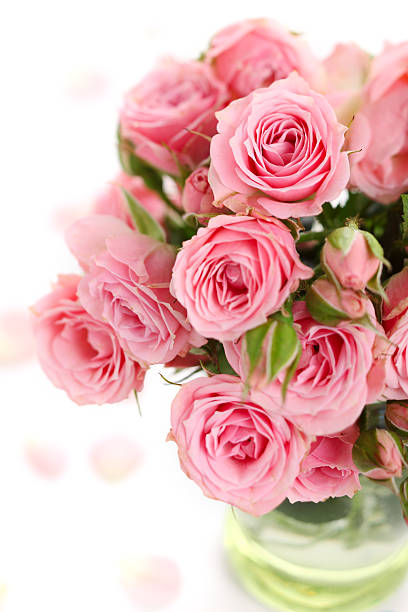 istock Bouquet of roses on white isolated background 119773264