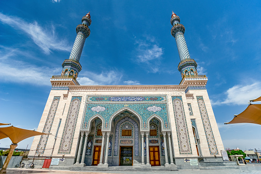 07/05/2019 Qom,
Qom Province
Iran, View of Imam Hasan Askari Mosque on a sunny day