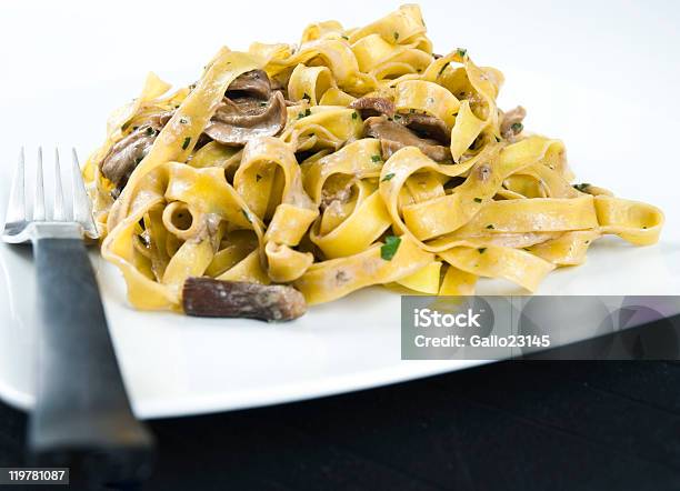 Tagliatelle - Fotografias de stock e mais imagens de Cogumelo - Cogumelo, Cogumelo Comestível, Cogumelo Porcini