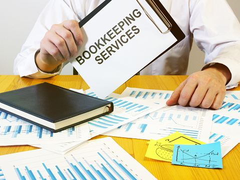 Writing note shows the text bookkeeping services