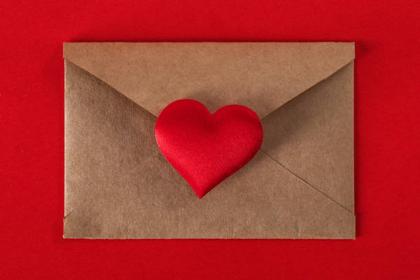 istock Valentine day love letter 1197821555